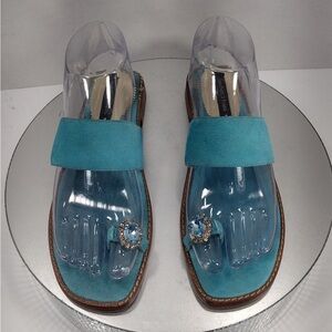 Constanca basto Elegant Blue Suede Women's size 7 pre owned Exellent condition